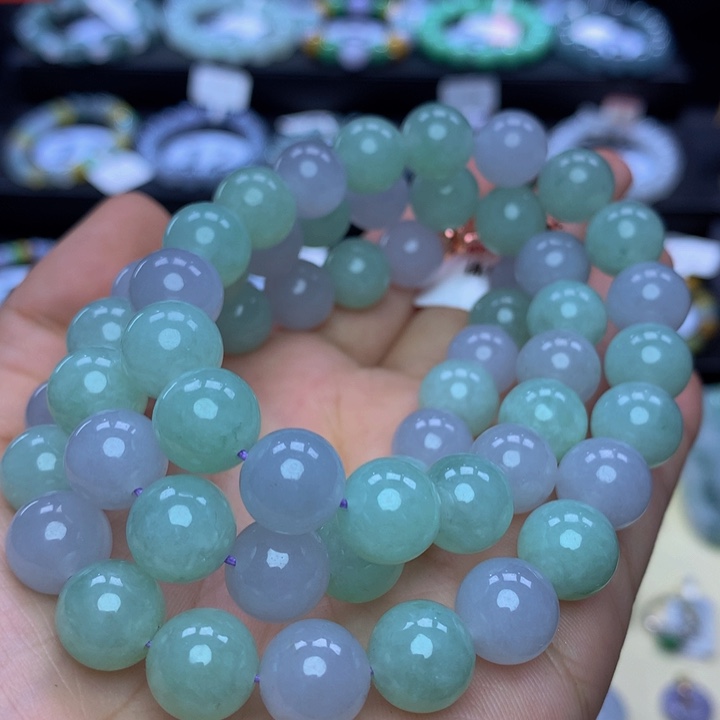 翡翠手链未镶嵌翡翠