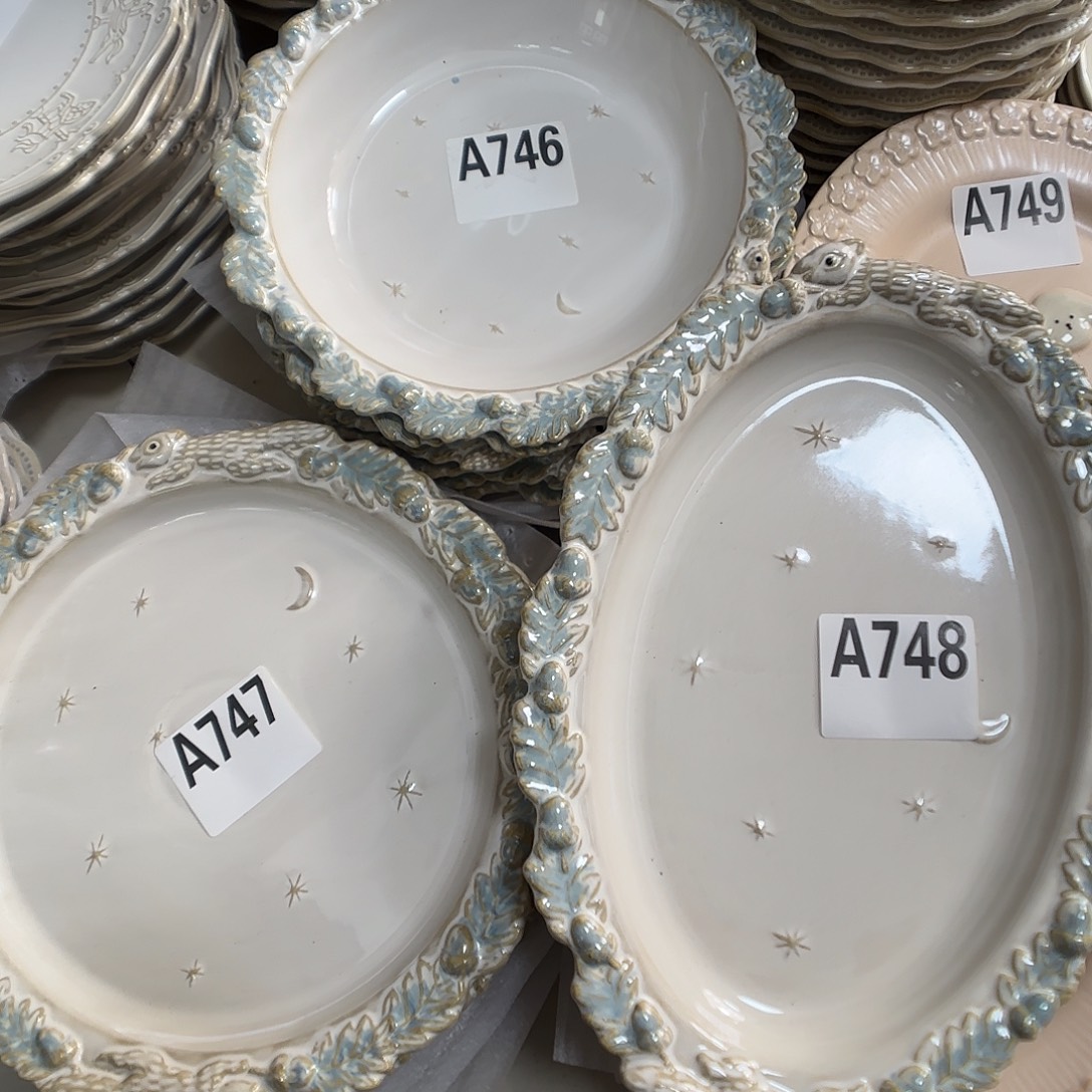 瓷片瑕疵特价陶瓷三件套