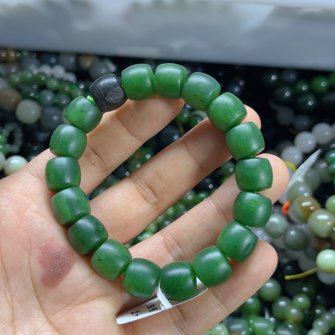 未镶嵌手链和田玉