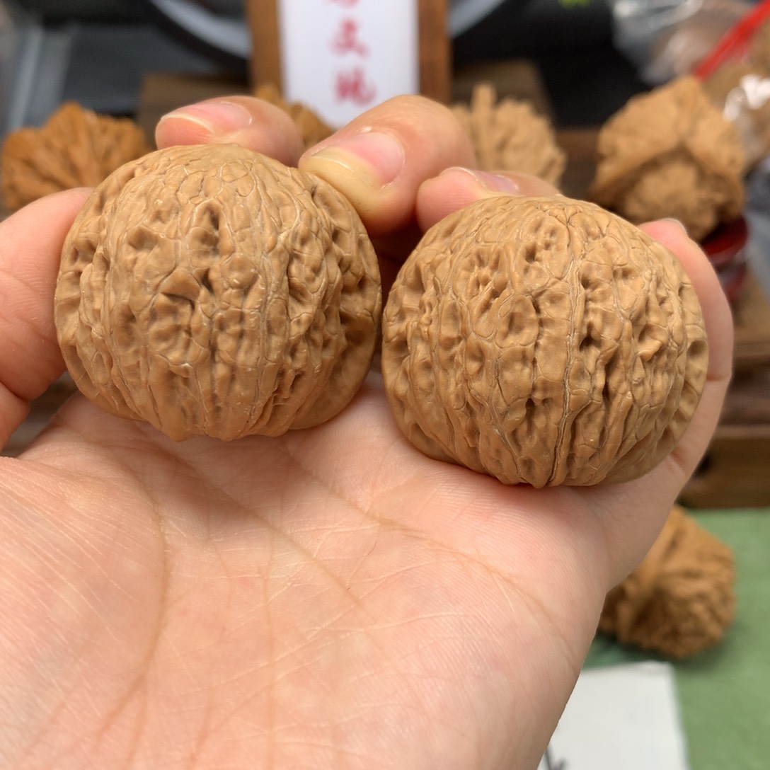 文玩核桃吊坠39全品铁锤