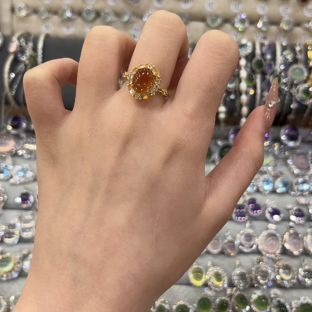 女款银S925镶嵌黄晶丽****?戒指