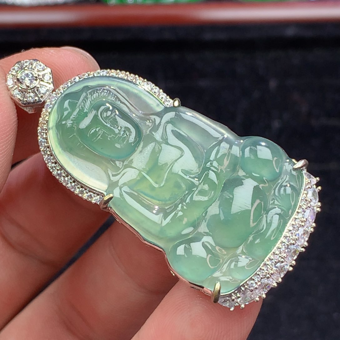 【闪购商品】翡翠未镶嵌颈饰翡翠