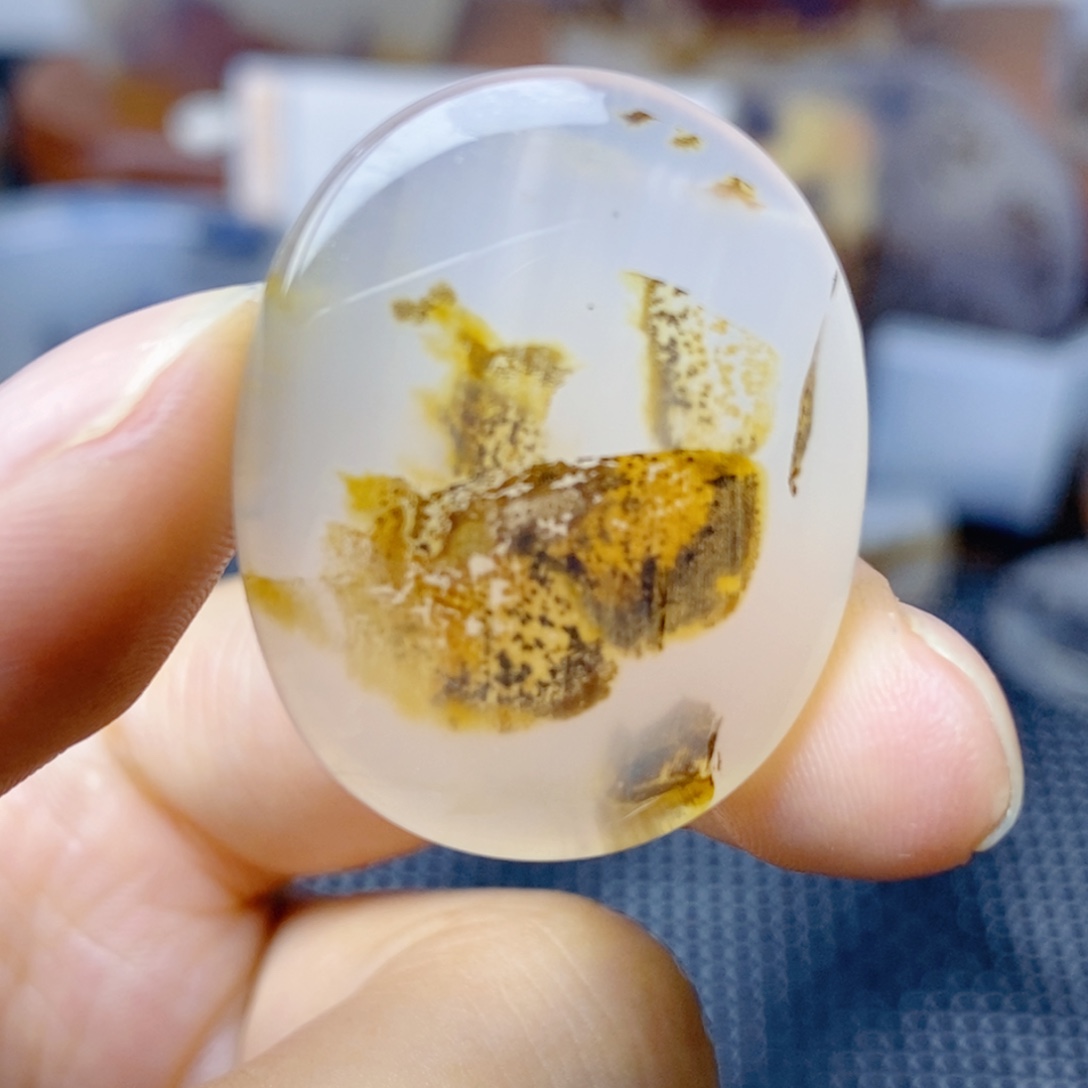 玛瑙/玉髓未镶嵌珠宝奇石