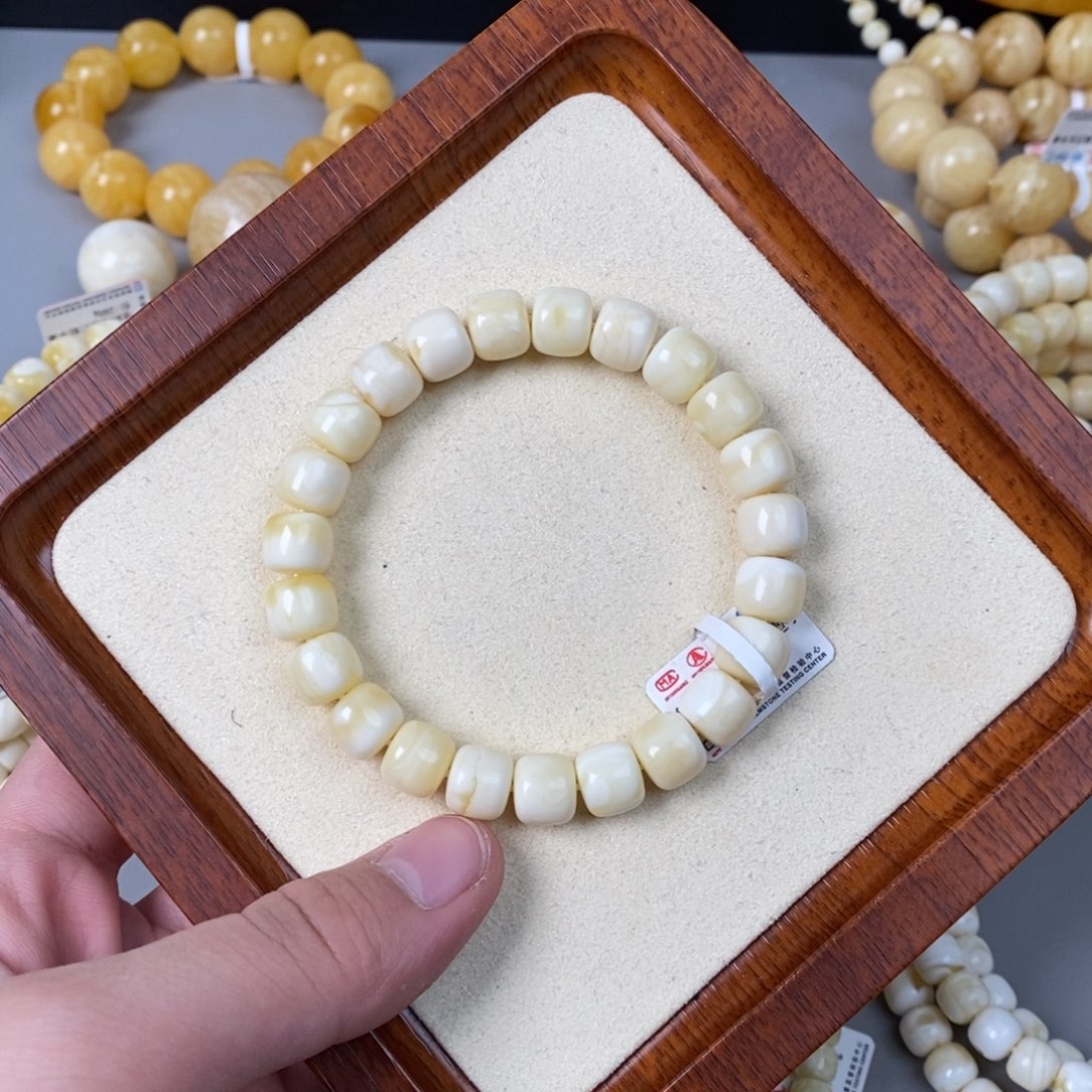 琥珀珠宝奇石未镶嵌10mm