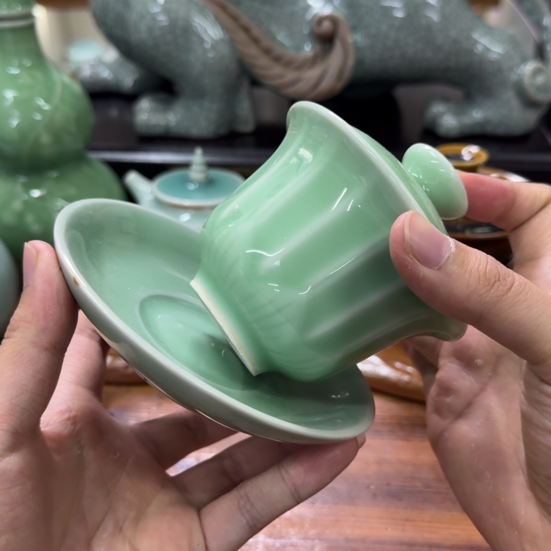 龙泉青瓷茶具微瑕7402