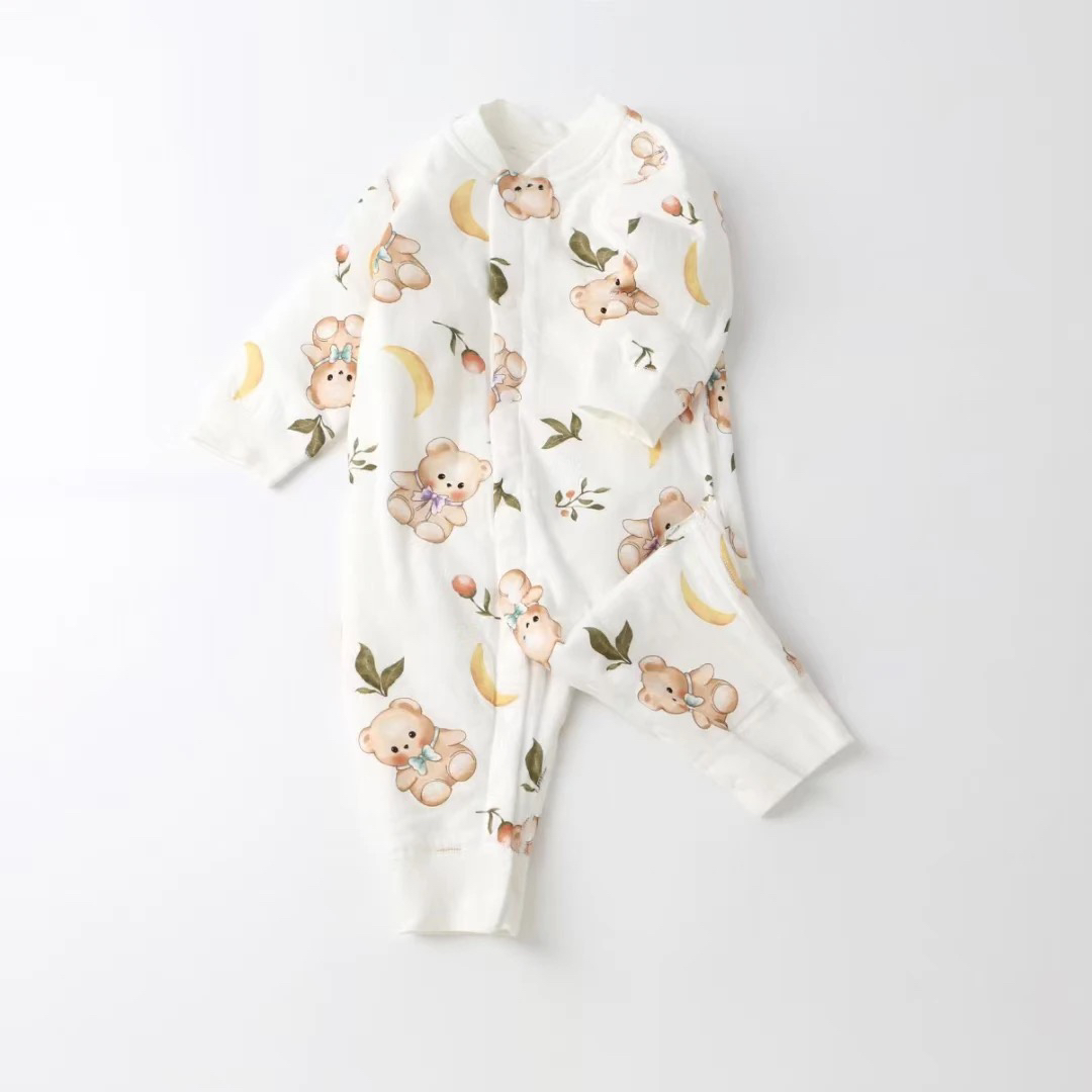 月亮小熊  宝宝40克夹棉连体衣