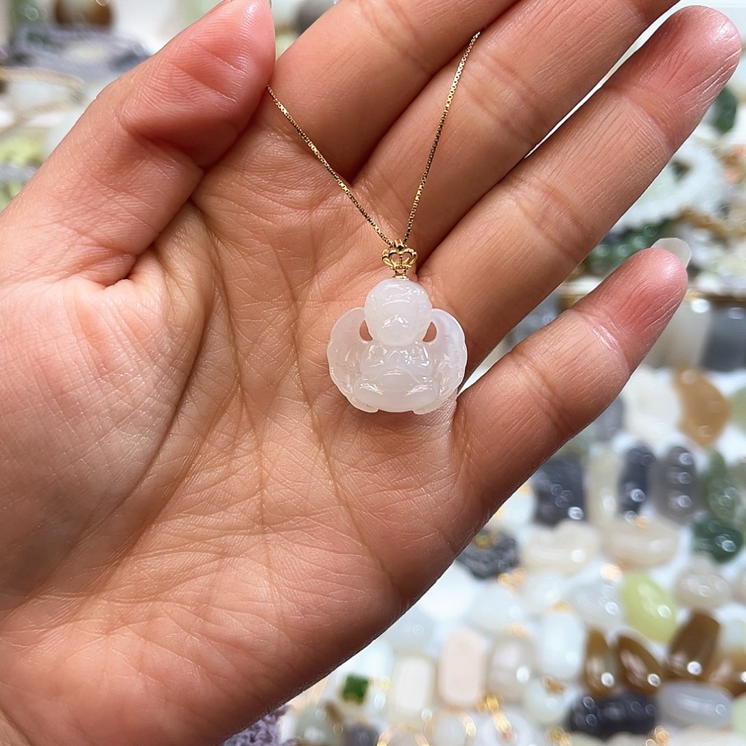 和田玉吊坠(赠链)18K金镶嵌