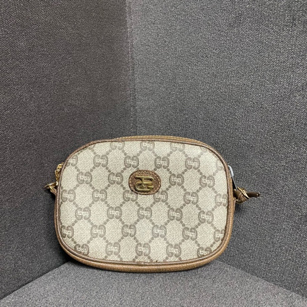 95新 GUCCI/古驰 兔兔奢 G专属/古驰斜挎包/240731034