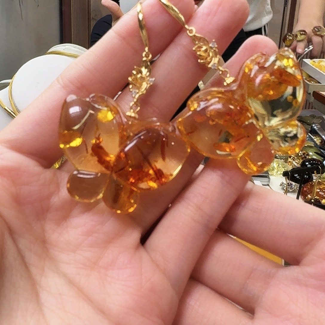 琥珀未镶嵌颈饰耳坠