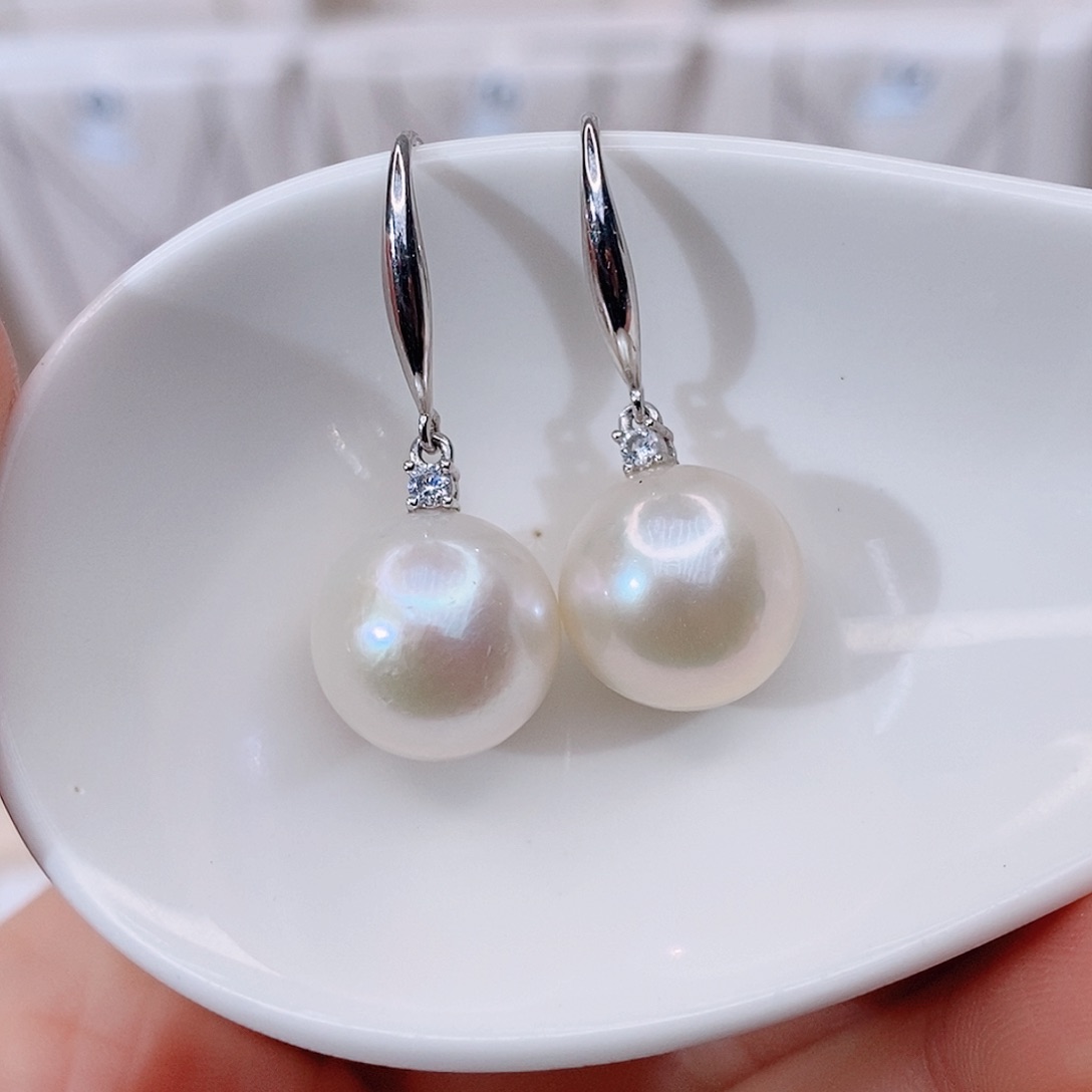 颈饰银S925镶嵌淡水珍珠花*