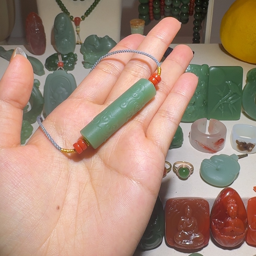 和田玉未镶嵌吊坠(赠链)三棱勒子 祥云