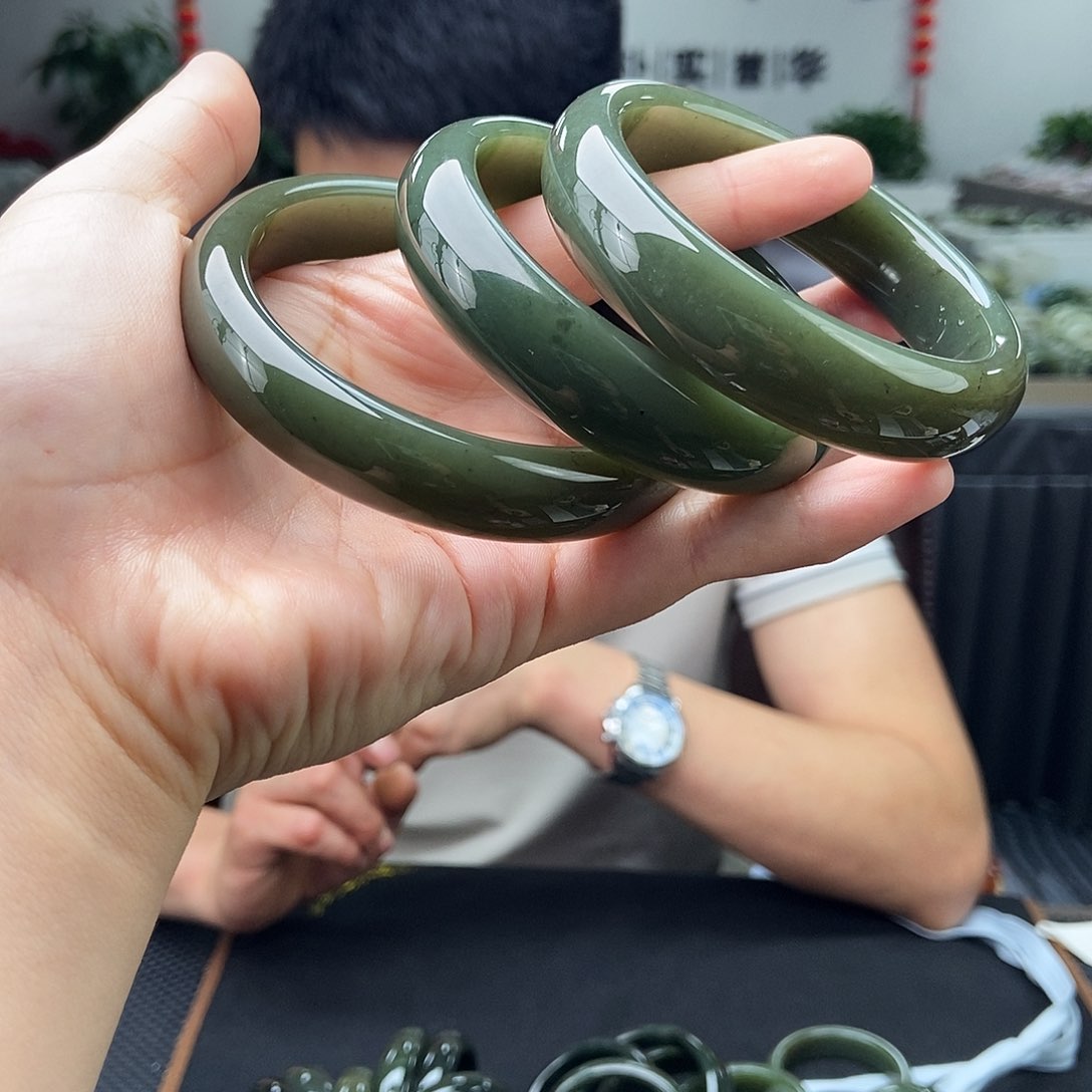 和田玉手镯未镶嵌53-64颜色多样性发拍一发一