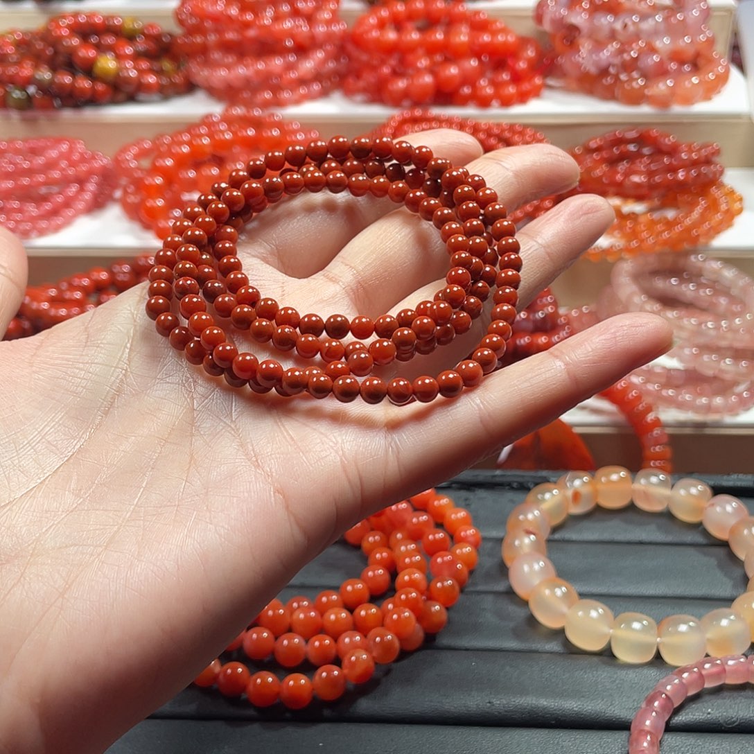 南红玛瑙未镶嵌手链