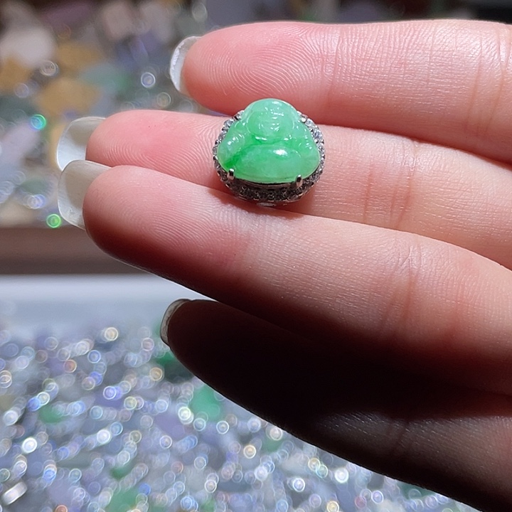 翡翠银S925镶嵌颈饰翡翠