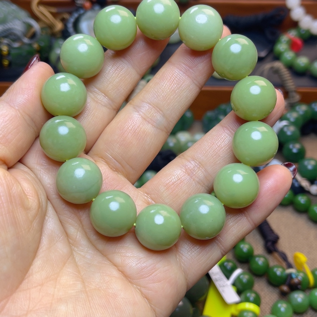 和田玉未镶嵌手链