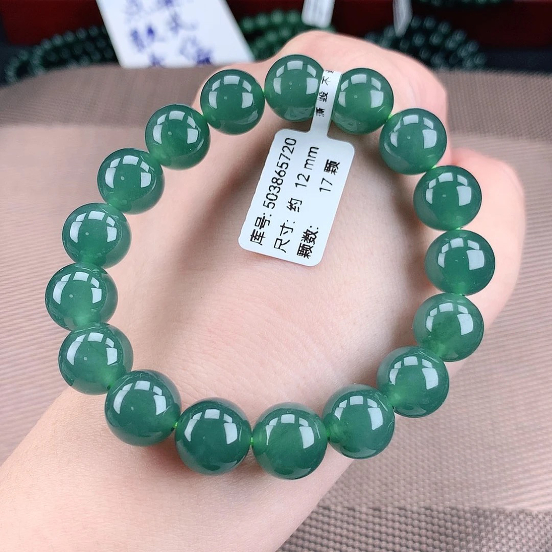 正品天然翡翠A货12m高冰满绿色翡翠手串起胶起杠高端时尚款玉手串