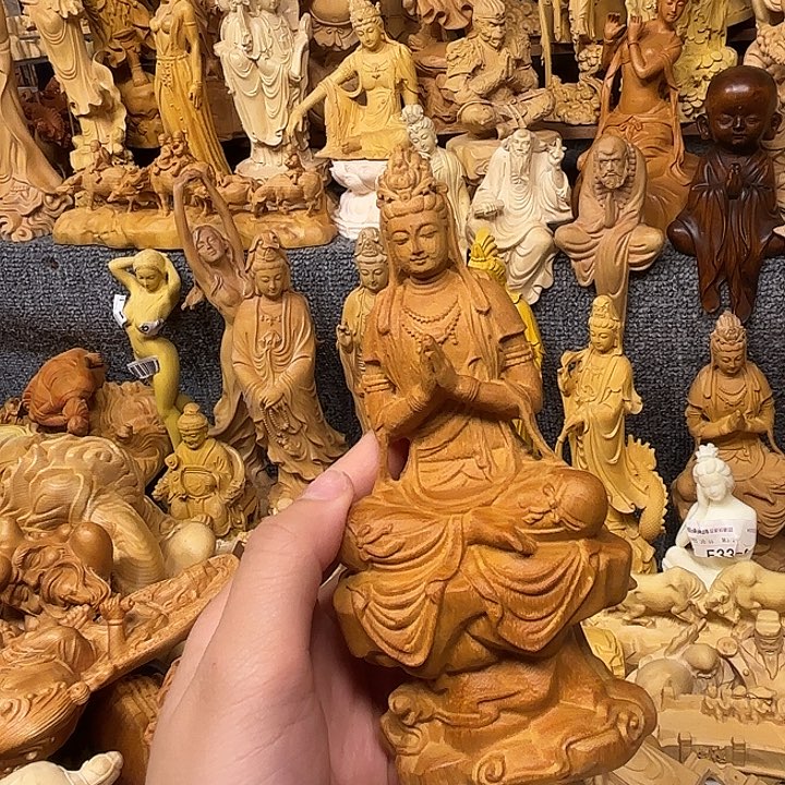 樟科（黄金檀）黄金檀瑕疵观音