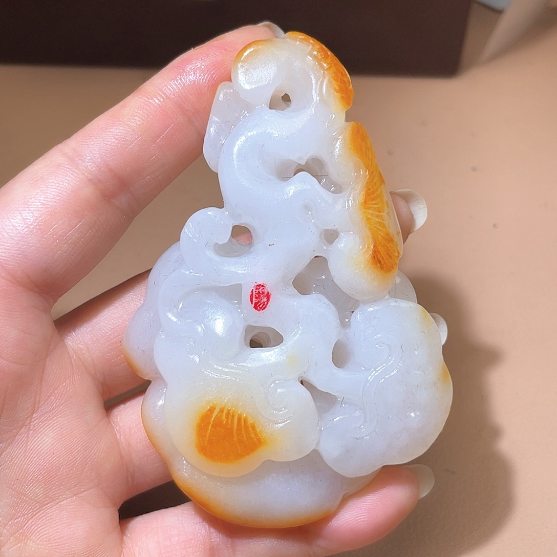 和田玉未镶嵌颈饰A7