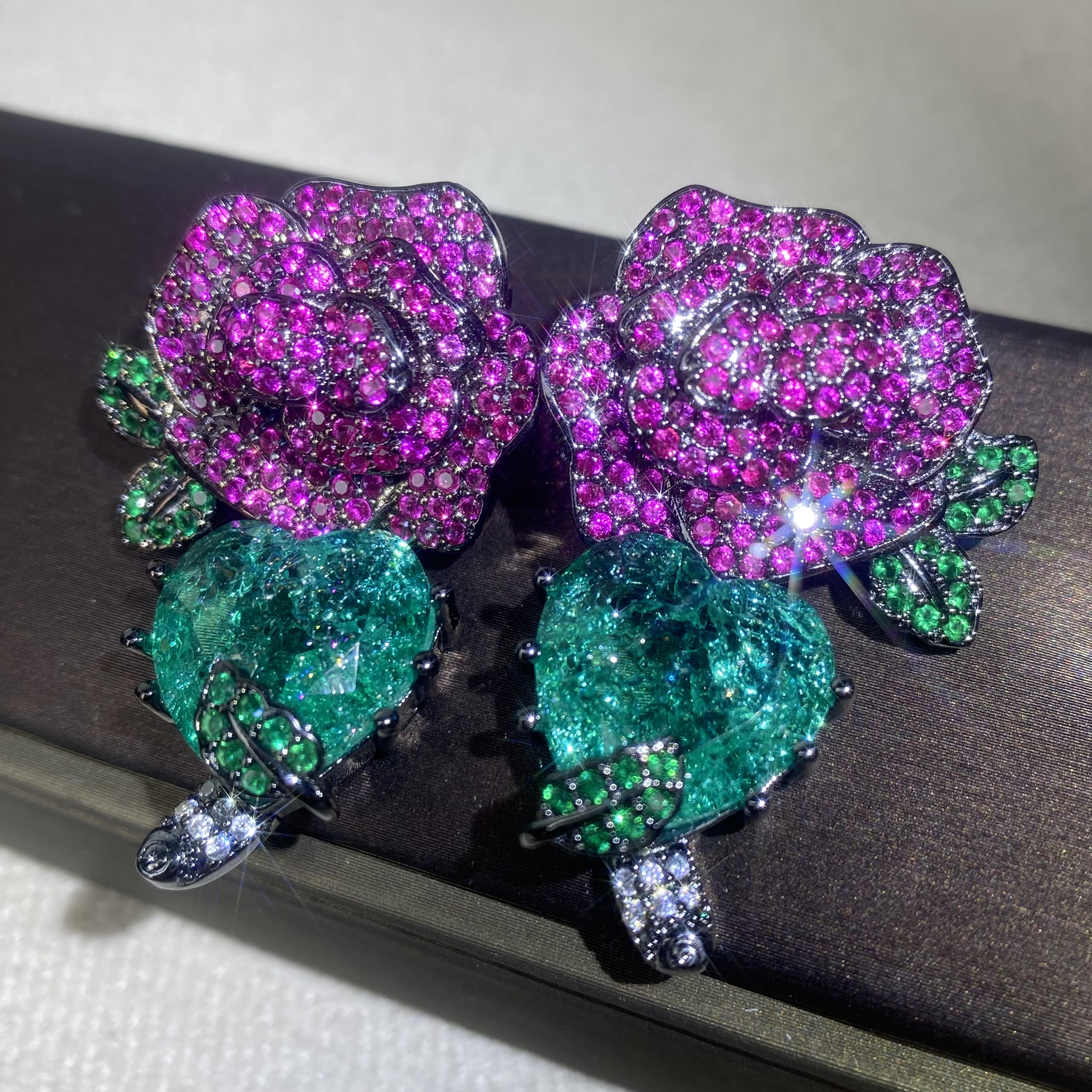 6946【耳环】轻奢精品白金色女士耳环赠礼盒