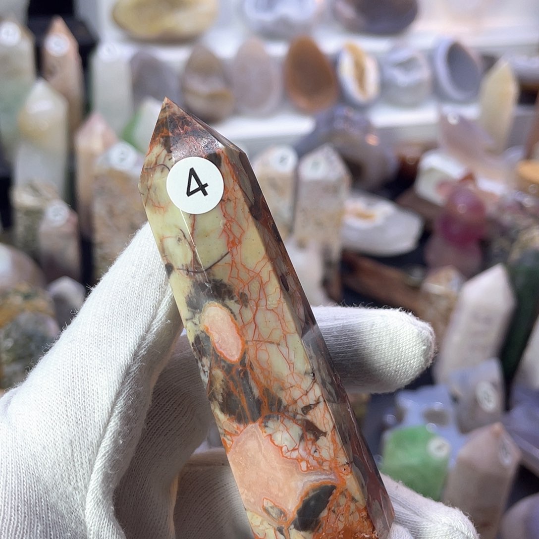 水晶敦煌码瑙能量柱未镶嵌