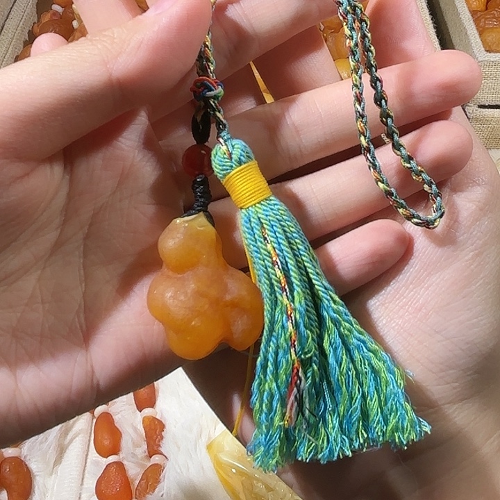 琥珀未镶嵌颈饰蜜蜡海漂包挂