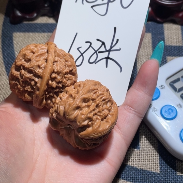 h***#吊坠文玩核桃白狮子