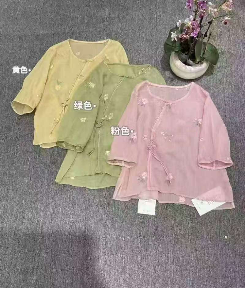 2025新款夏季时尚百搭小衫