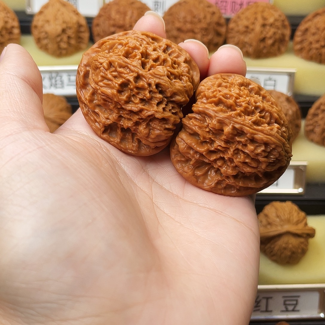 文玩核桃吊坠南疆42尺751