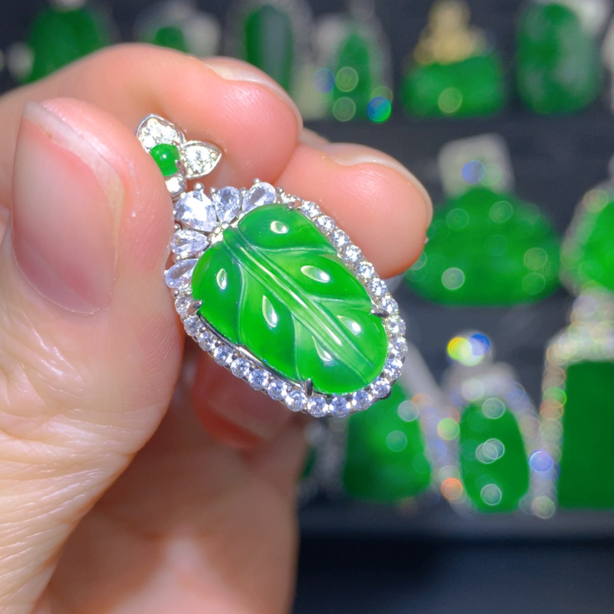 【闪购商品】翡翠吊坠(不含链)银S925镶嵌