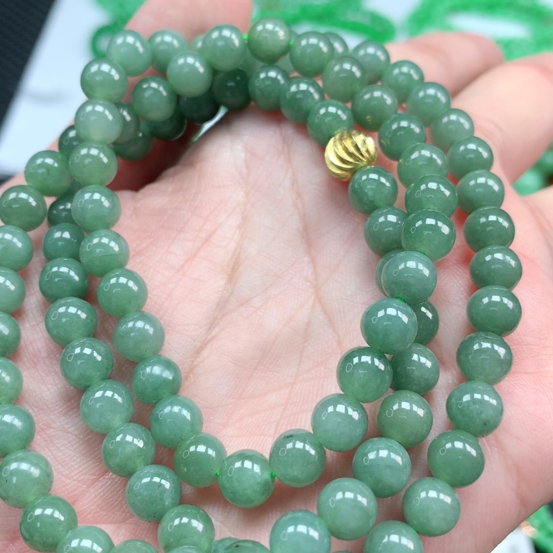 翡翠手链未镶嵌翡翠