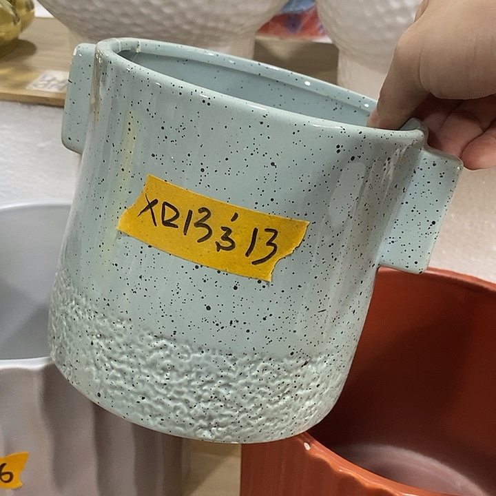 摆件陶陶盆有孔 瑕疵介意勿拍