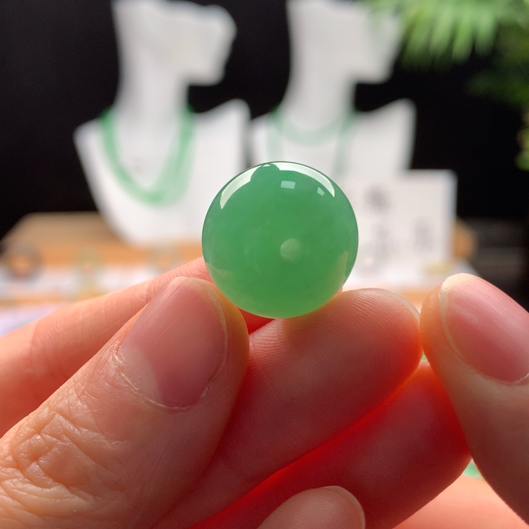 翡翠颈饰未镶嵌天然缅甸A货翡翠