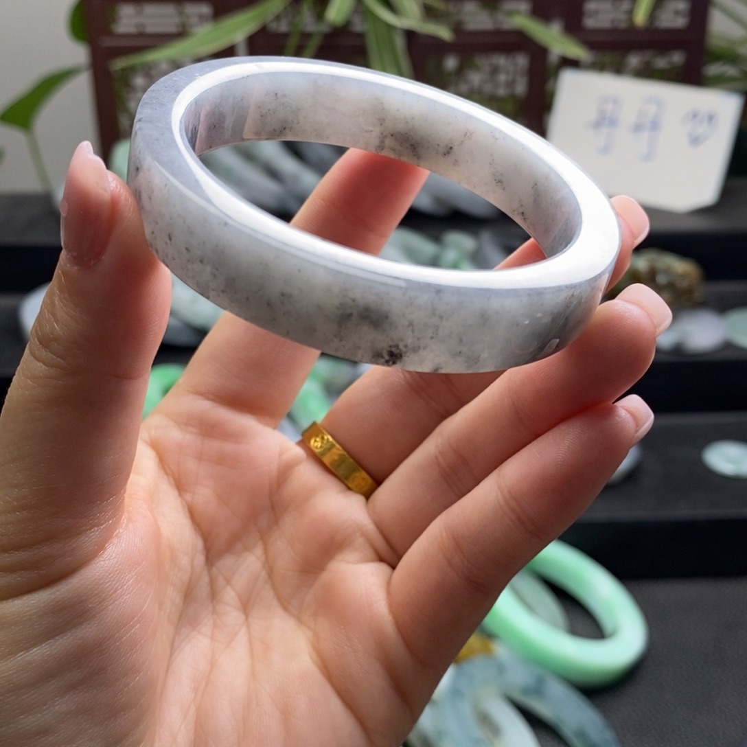 定制翡翠未镶嵌天然a货