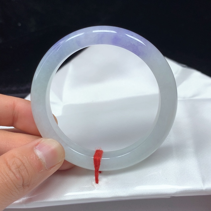 翡翠未镶嵌手镯（圆镯）54.1