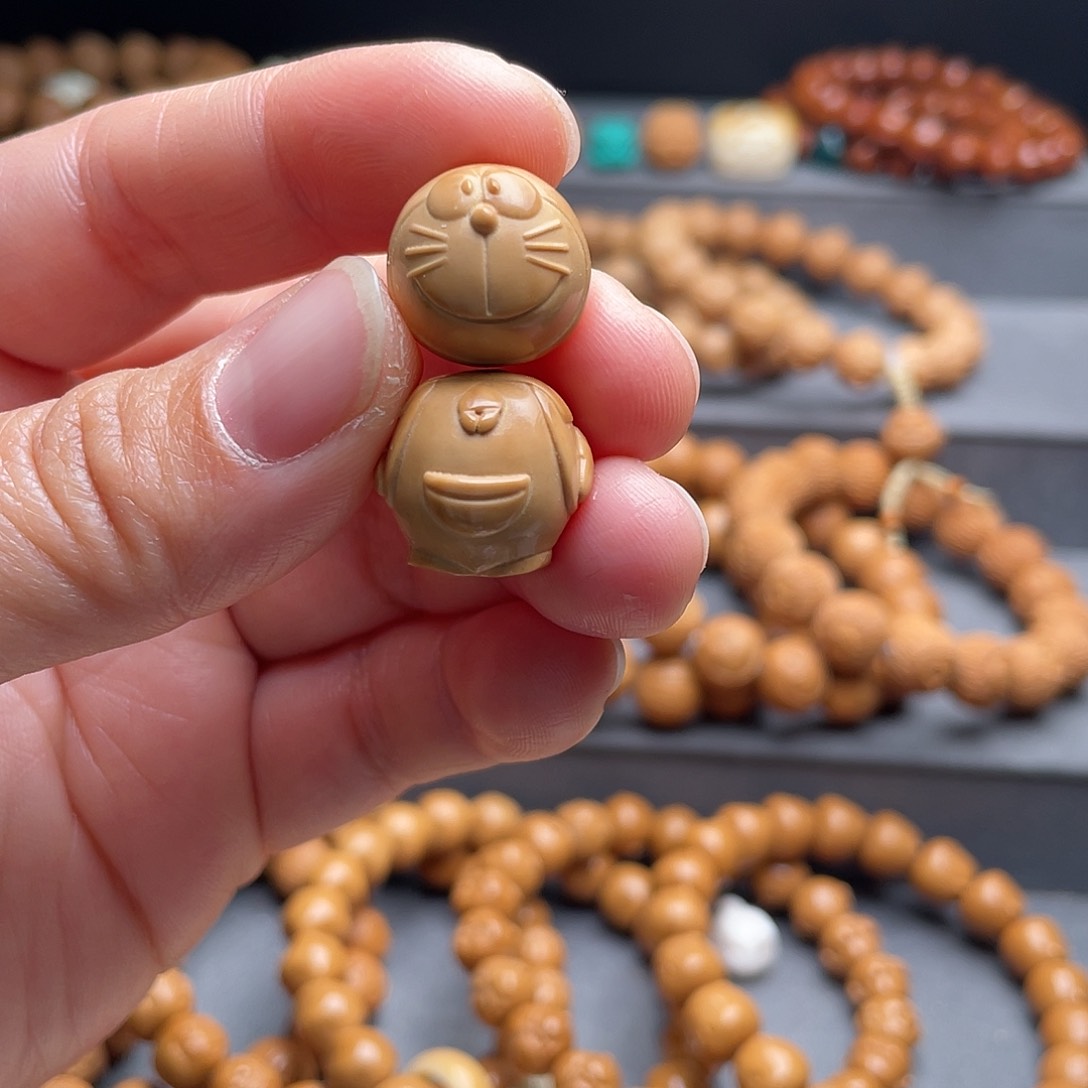 猴头核桃吊坠哆啦提溜