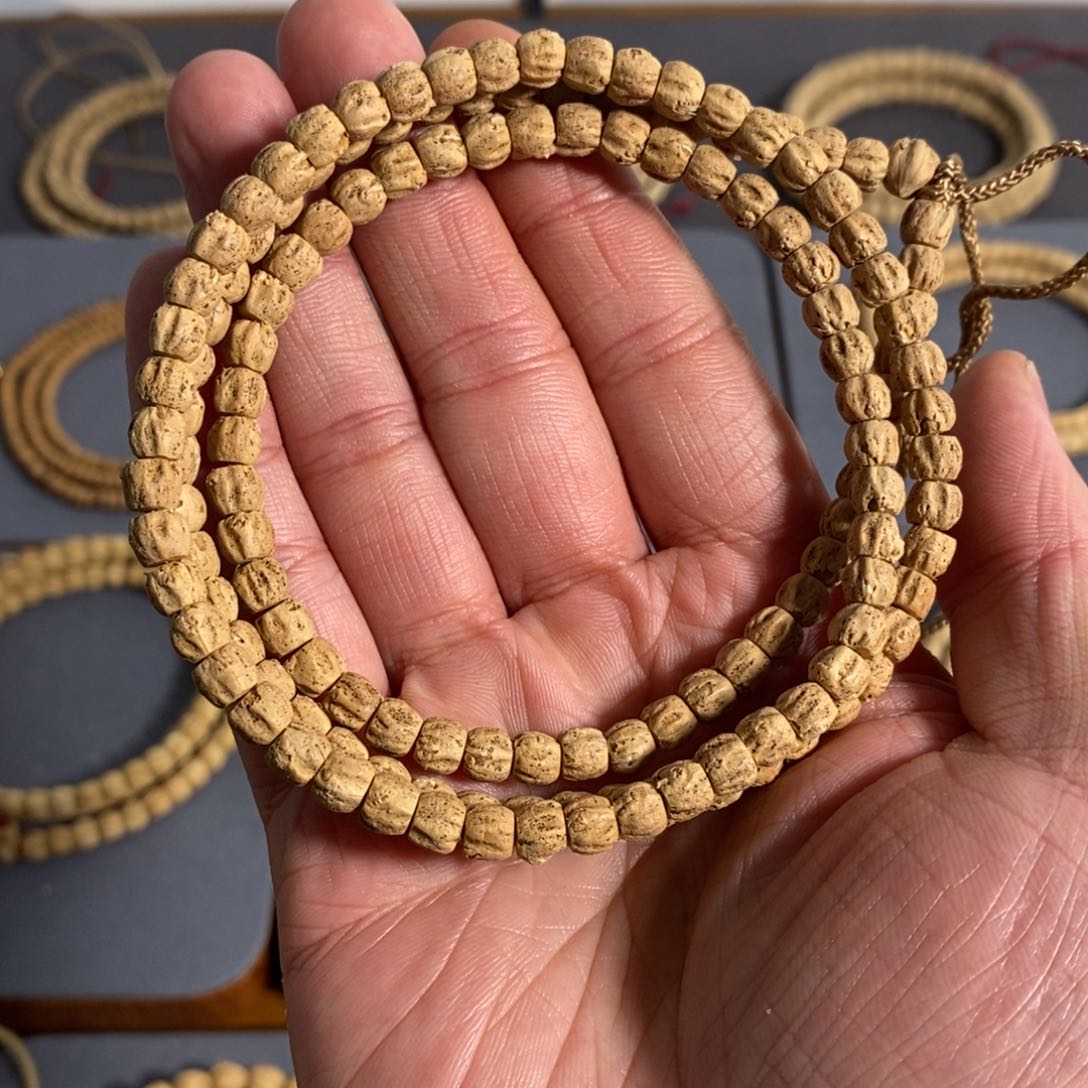 柏香籽/百香籽吊坠