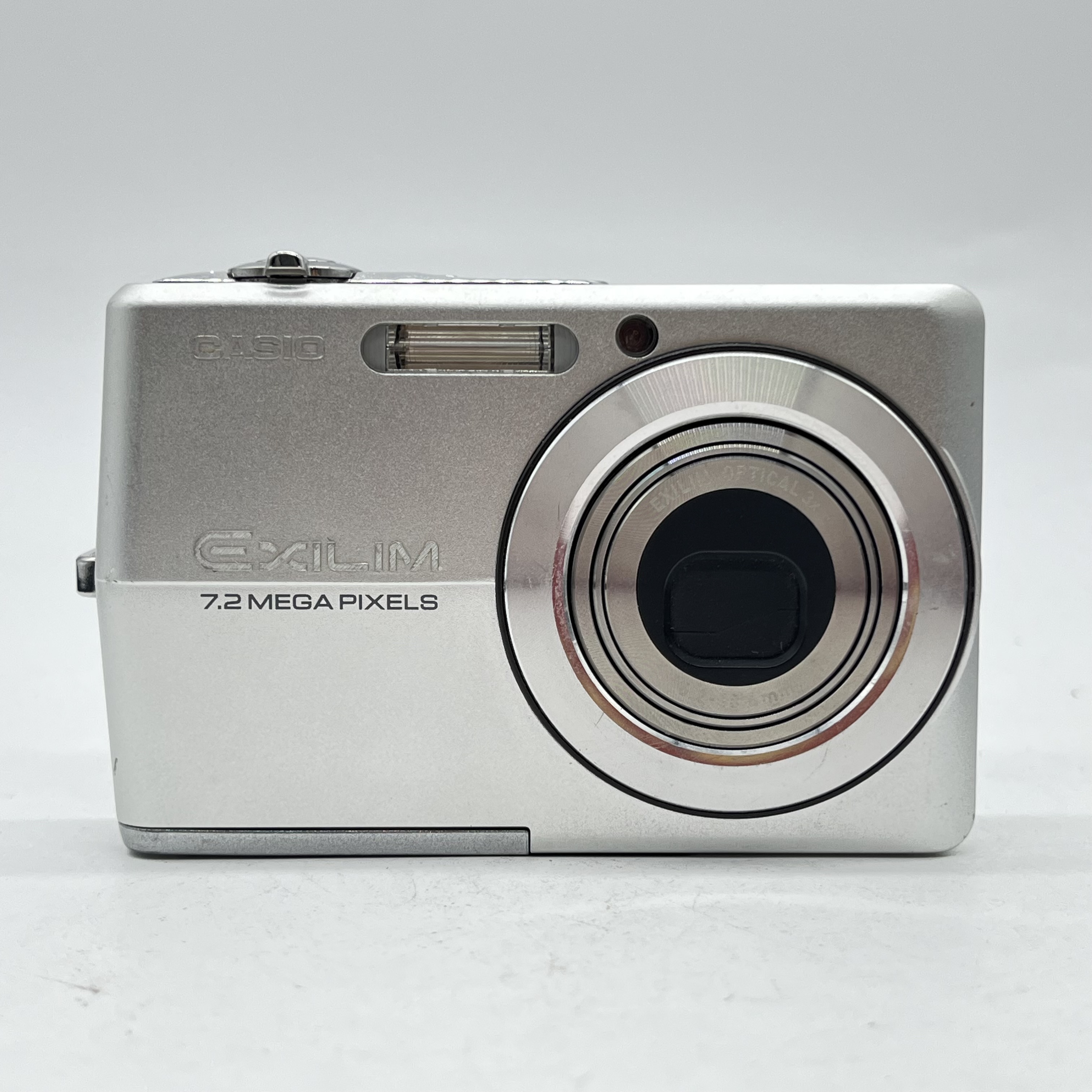 95新 Casio/卡西欧 Z700 720万像素 日版 屏幕轻微有灰出片不影响