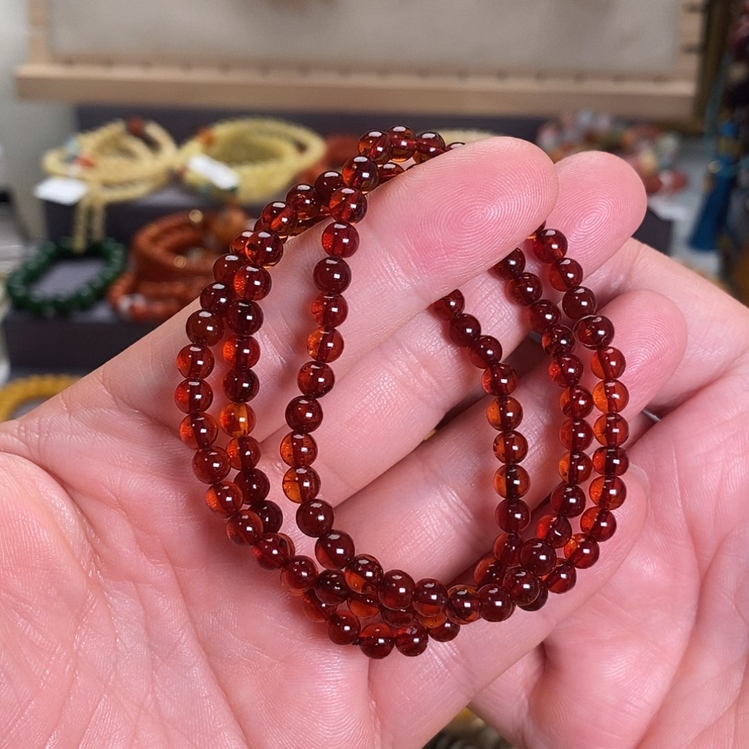 兜***姐血珀未镶嵌手链血珀手串 配证书