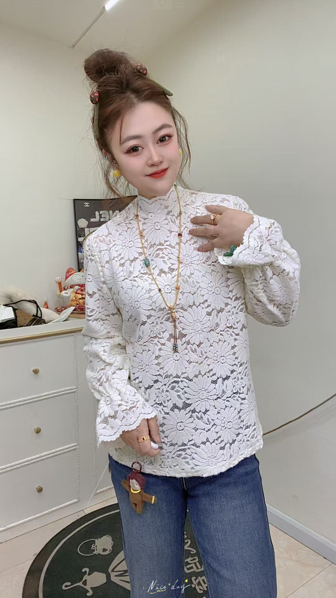 3098时尚洋气蕾丝衫