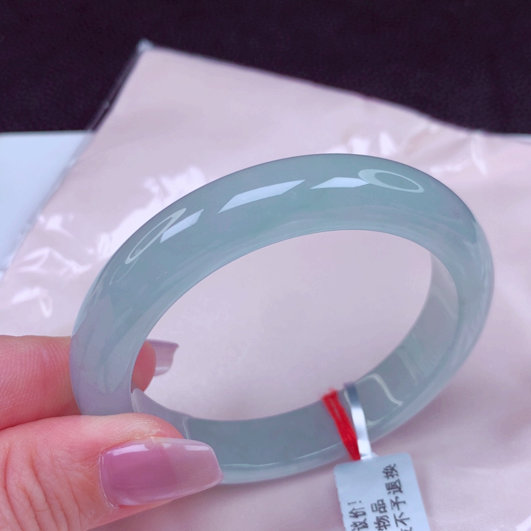 翡翠未镶嵌手镯手镯