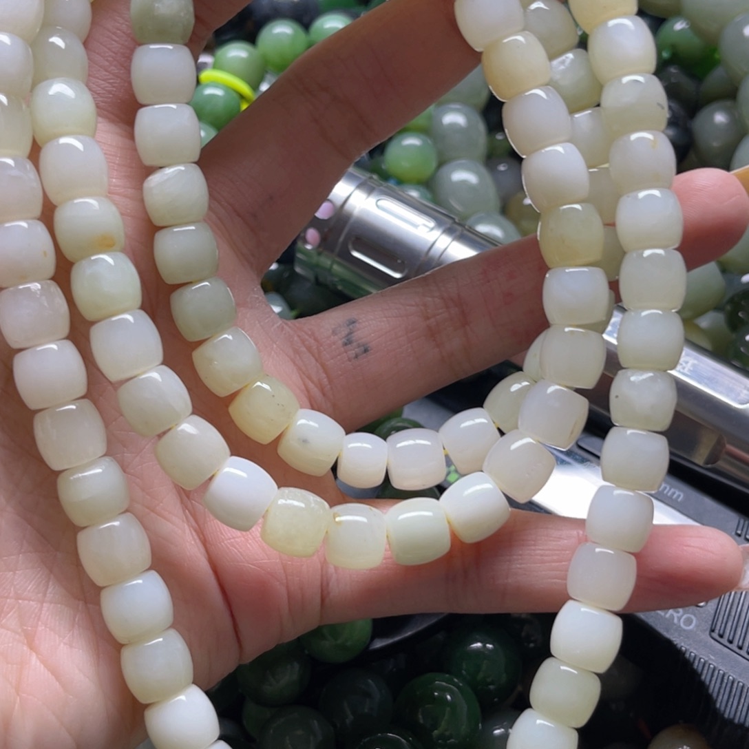 和田玉手链未镶嵌怀*