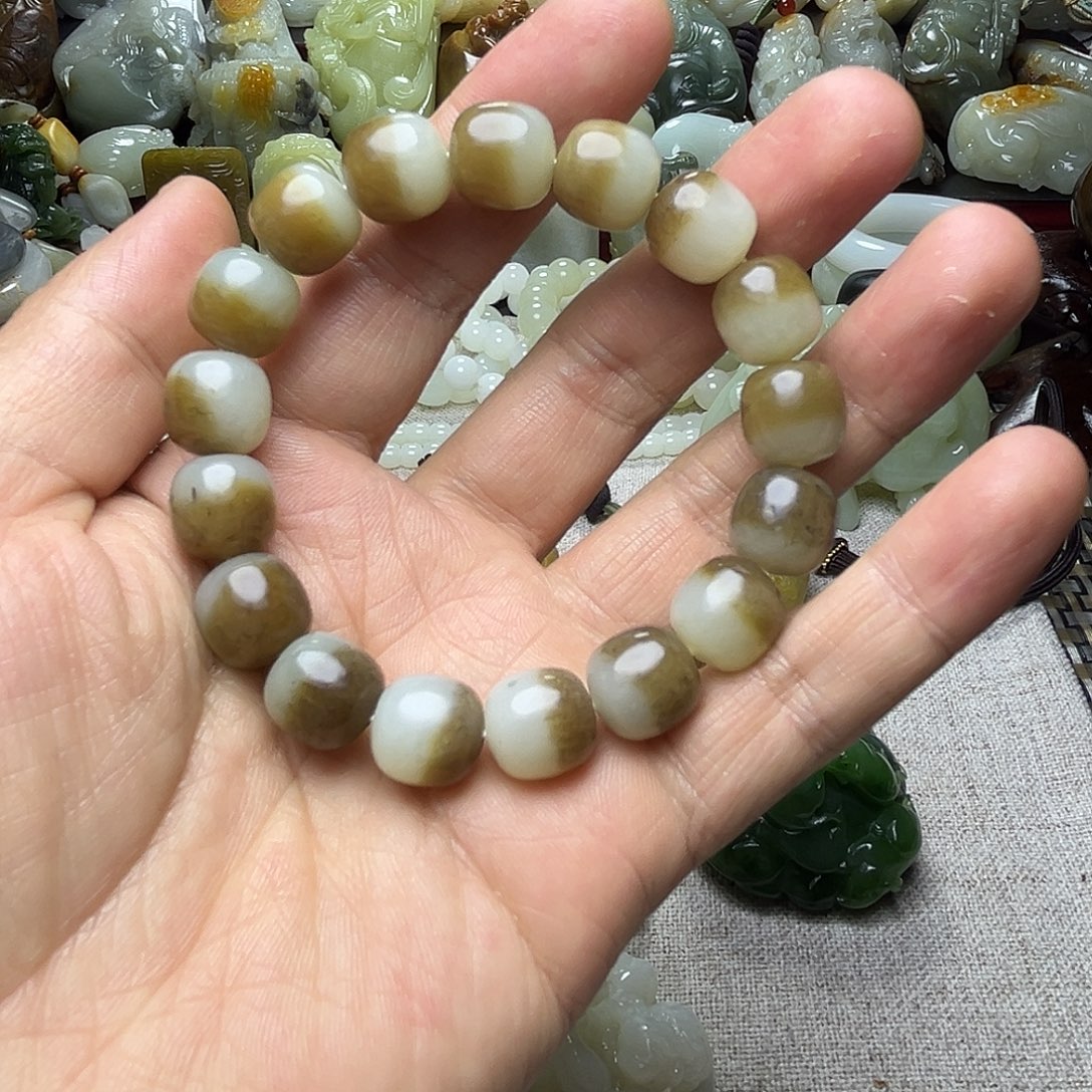 和田玉（糖玉）未镶嵌手链