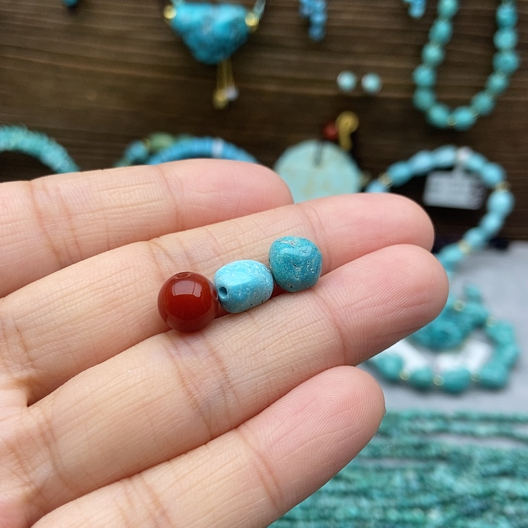 南红玛瑙未镶嵌玉化豆子