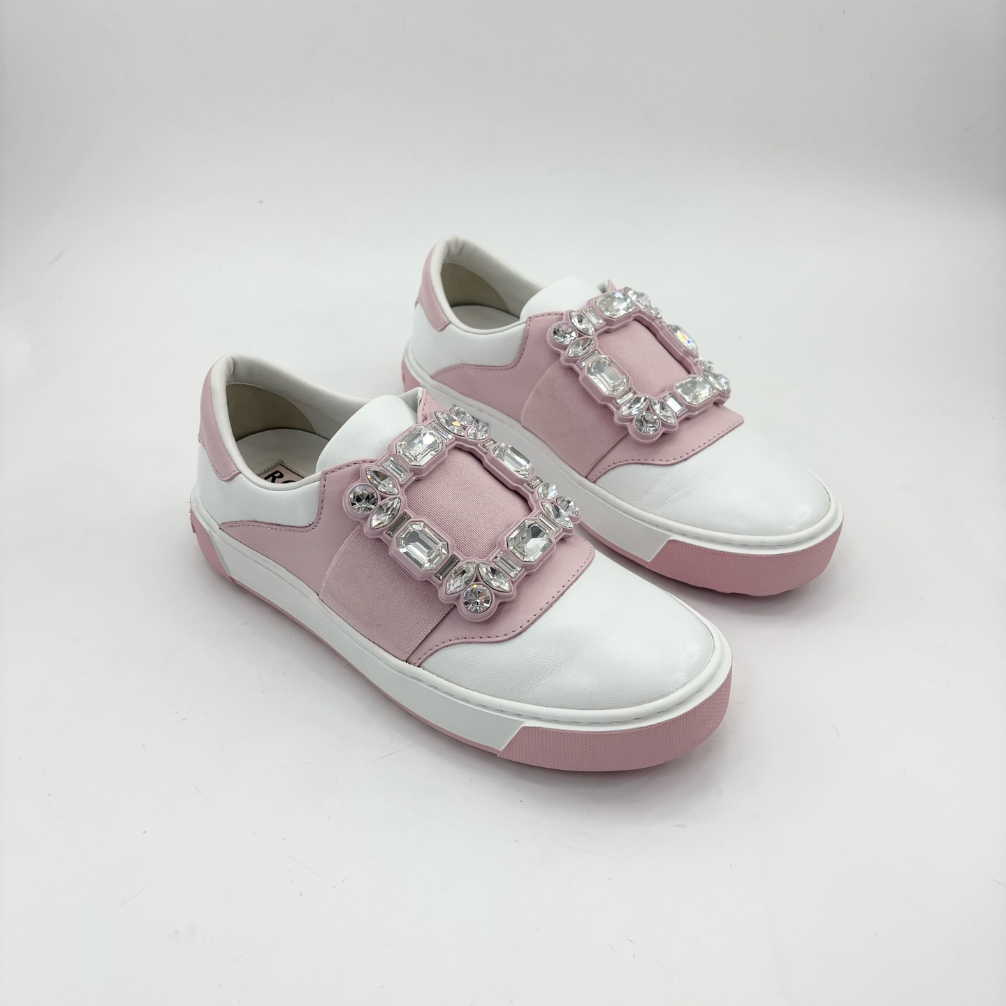 95新 Roger Vivier/罗杰·维威耶 36码运动钻扣白粉板鞋/TT250922