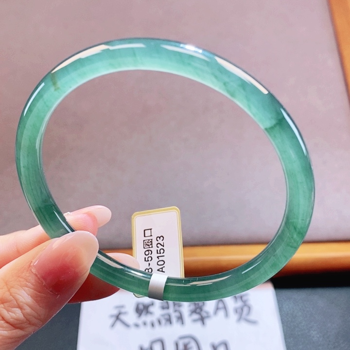 翡翠未镶嵌手镯翡翠手镯16