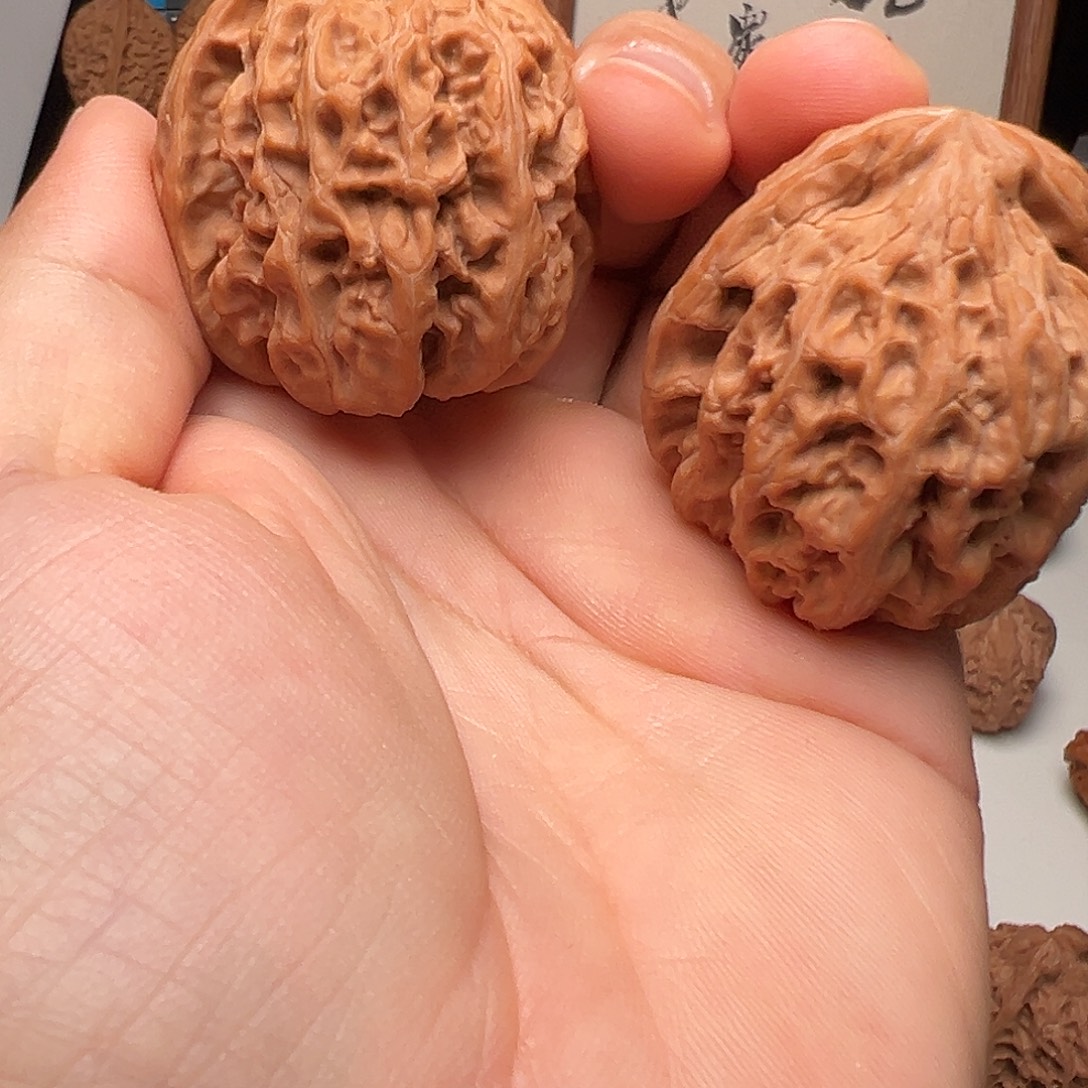 噼***啦文玩核桃吊坠野生