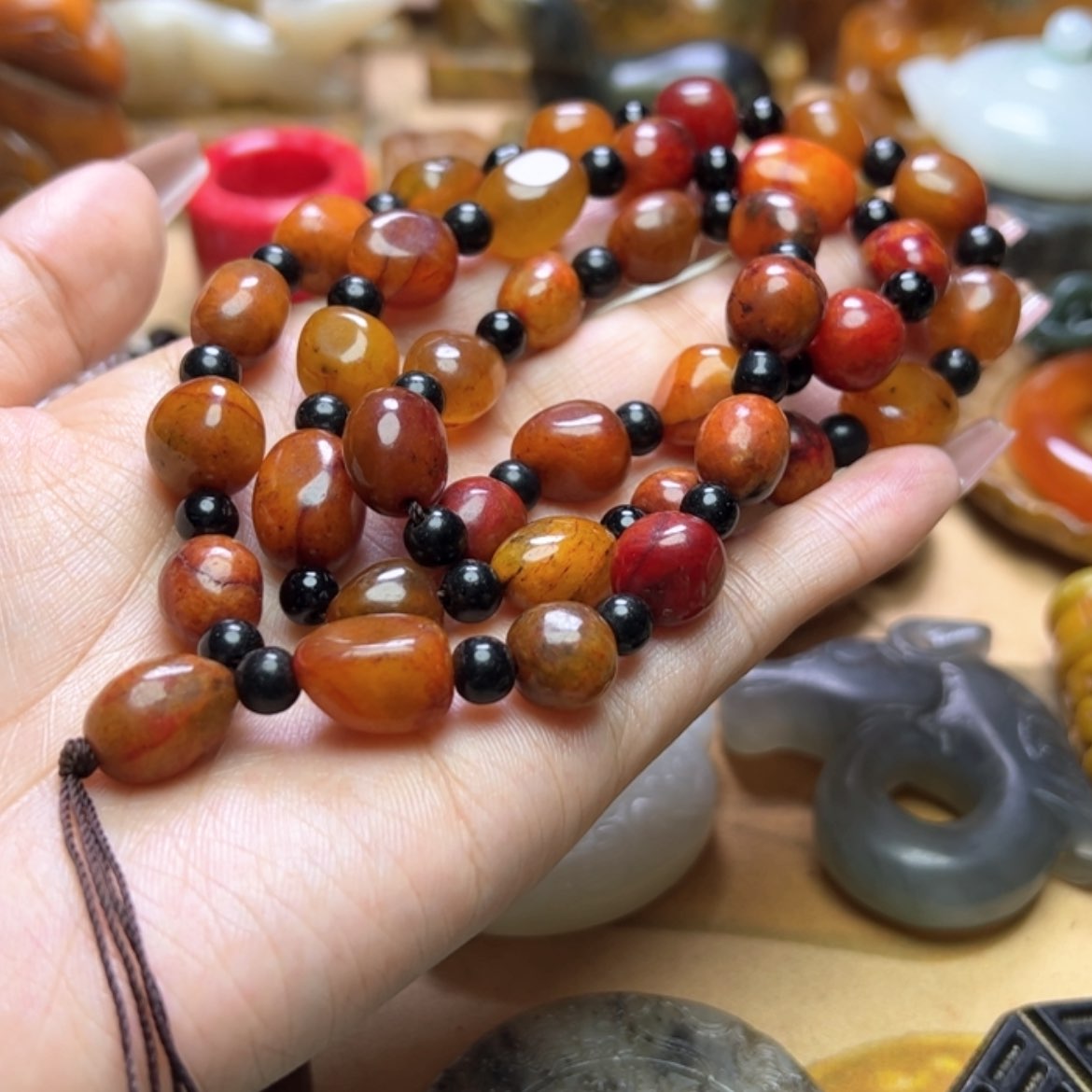 【闪购商品】蛇纹石玉颈饰未镶嵌