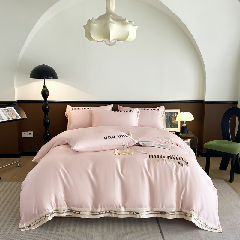 新款高端定制兰精天丝棉绣花四件套系列-凯蒂