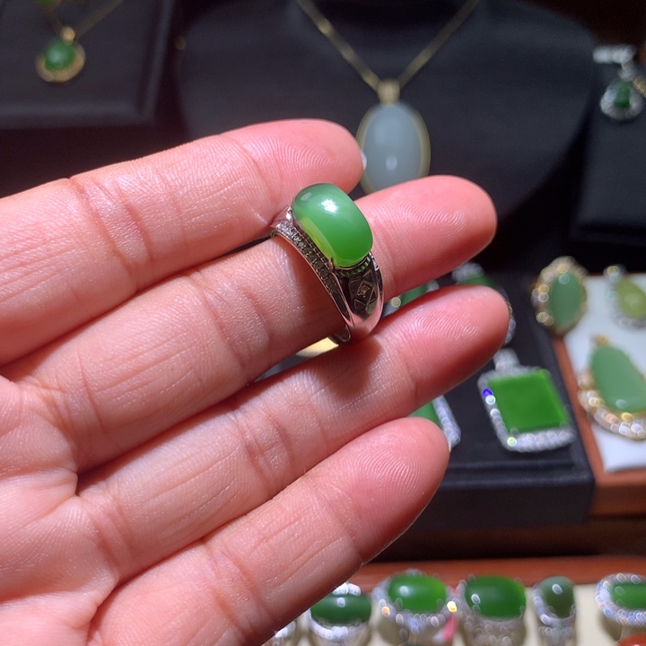 和田玉戒指银S925镶嵌