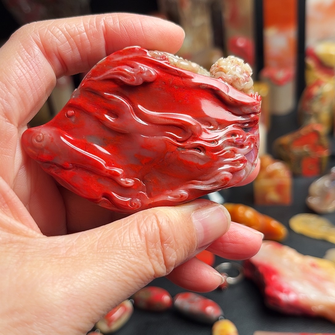 昌化石其他鸡血石摆件